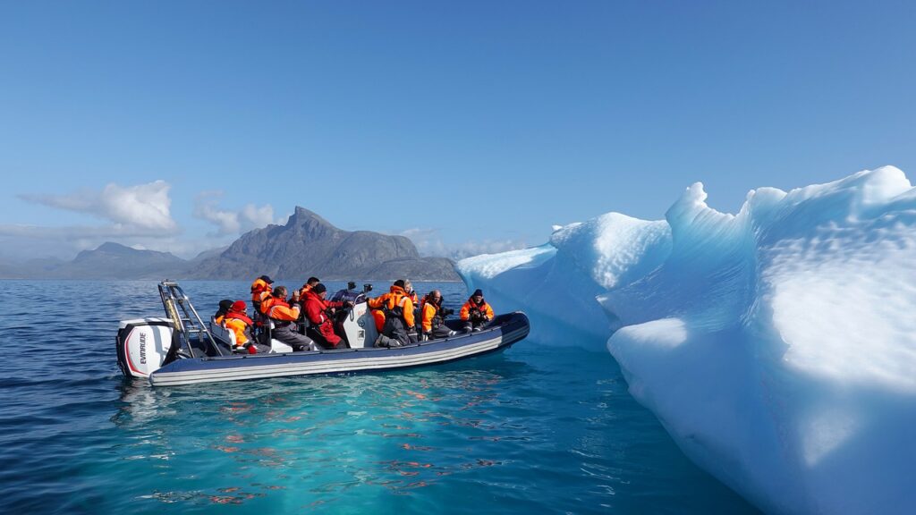 В Гренландии зафиксировали масштабное однодневное таяние ледников